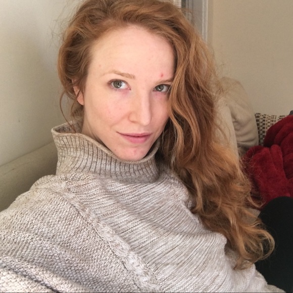 Profile Picture of Margaret Czerwienski (@margrace123) on Poshmark