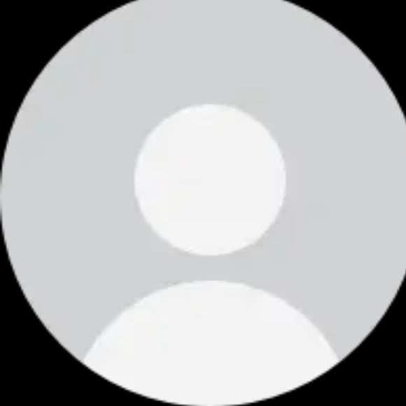 Profile Picture of Jason Laquens (@viviangb16) on Poshmark