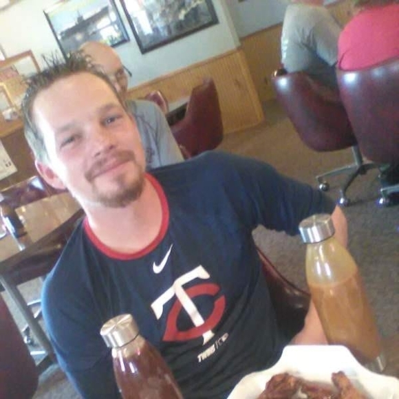 Profile Picture of Dylan Donahue (@narbzilla26) on Poshmark