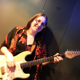 Profile Picture of Julia D (@rosered879) on Pinterest