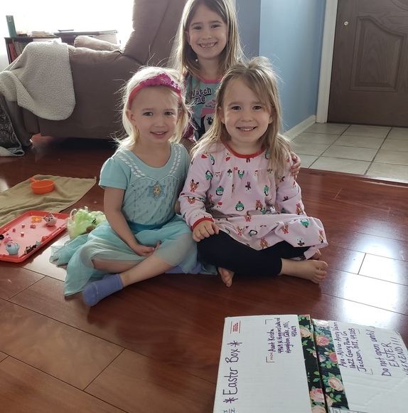 Profile Picture of Ricci Jehnzen (@riccidance) on Poshmark