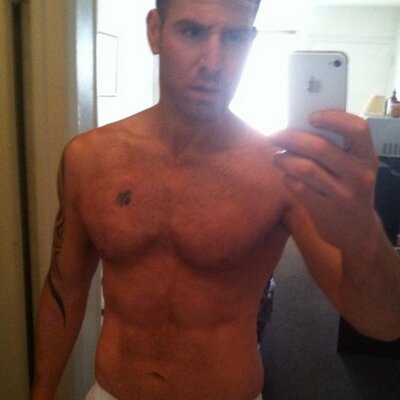 Profile Picture of Carlos Echeverry (@cnote74_) on Twitter