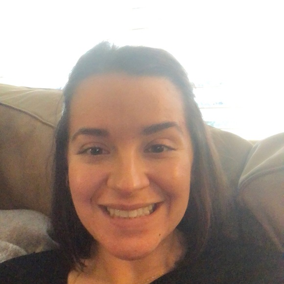 Anna Quilici - Poshmark Profile Picture of Anna Quilici (@castillodancer) on Poshmark