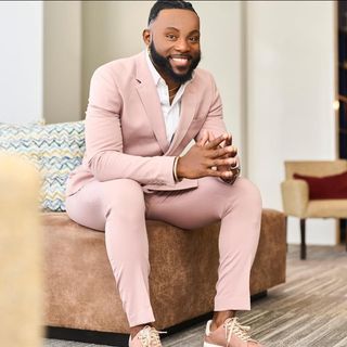 Profile Picture of Bryan McClain (@bmacsings) on Instagram