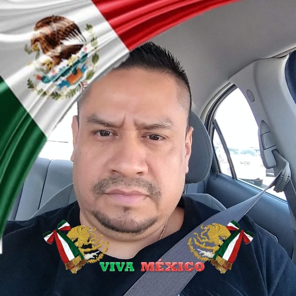 Profile Picture of Fernando Gil (@fernand897259) on Poshmark