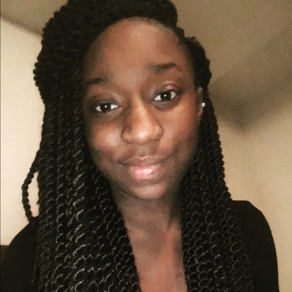 Moniya Emmitt - Poshmark Profile Picture of Moniya Emmitt (@moniya1) on Poshmark