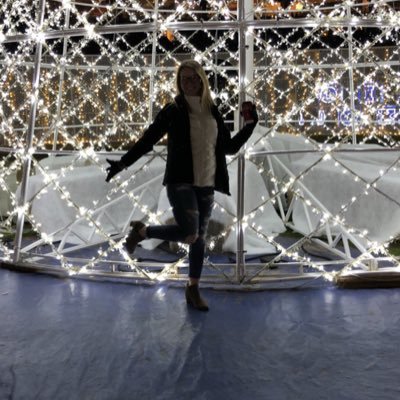 Profile Picture of Carlie Hunter (@carlJhunt) on Twitter