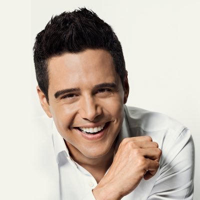 Profile Picture of Alejandro Chabán (@alejandrochaban) on Twitter