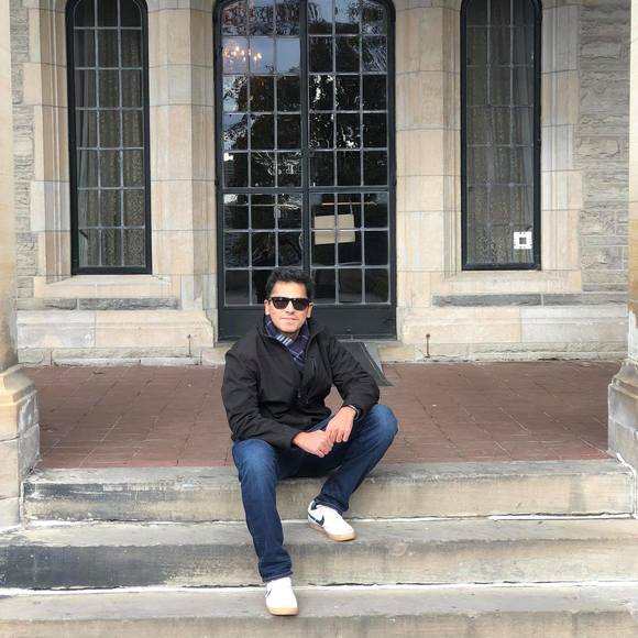 Profile Picture of Shishir Vadodaria (@shishirvhem123) on Poshmark