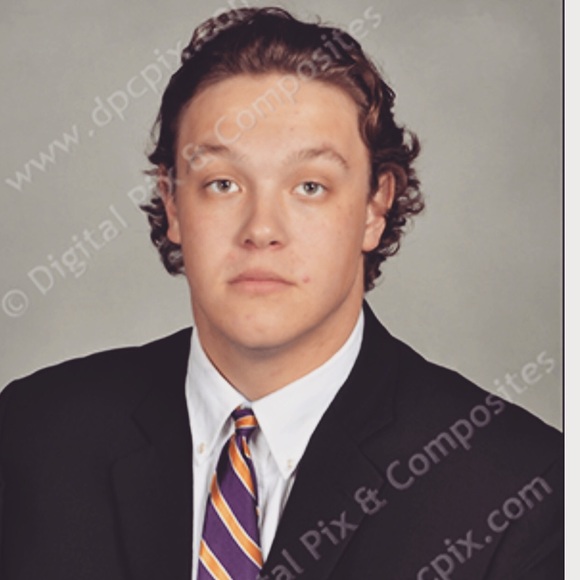 Profile Picture of Jake Corgiat (@jakecorgiat) on Poshmark