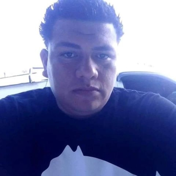 Profile Picture of René Jaime (@rene87670) on Poshmark