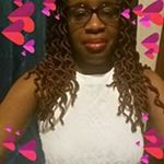 Profile Picture of Robyn Small (@malibu_juice) on Instagram