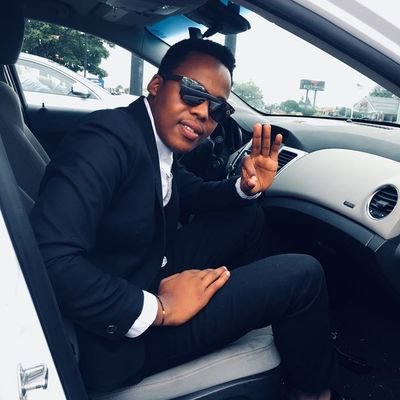 Profile Picture of Eric Manzi (@EricManzi8) on Twitter