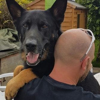 Profile Picture of Andrew Weightman (@RiccaK9) on Twitter