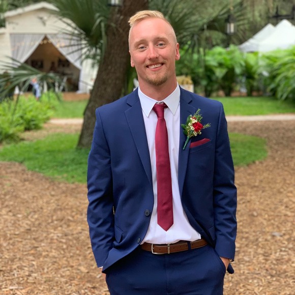 Profile Picture of Colin Mackiewicz (@colinmackiewicz) on Poshmark