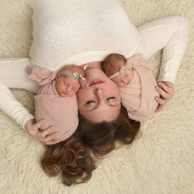 Profile Picture of Amber Hepburn (@BookandBloom) on Twitter