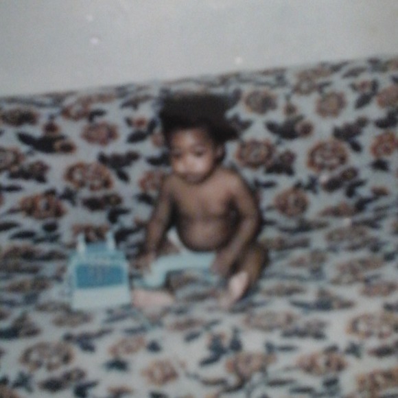 Profile Picture of Wanda Curtis (@mrsmoonie) on Poshmark