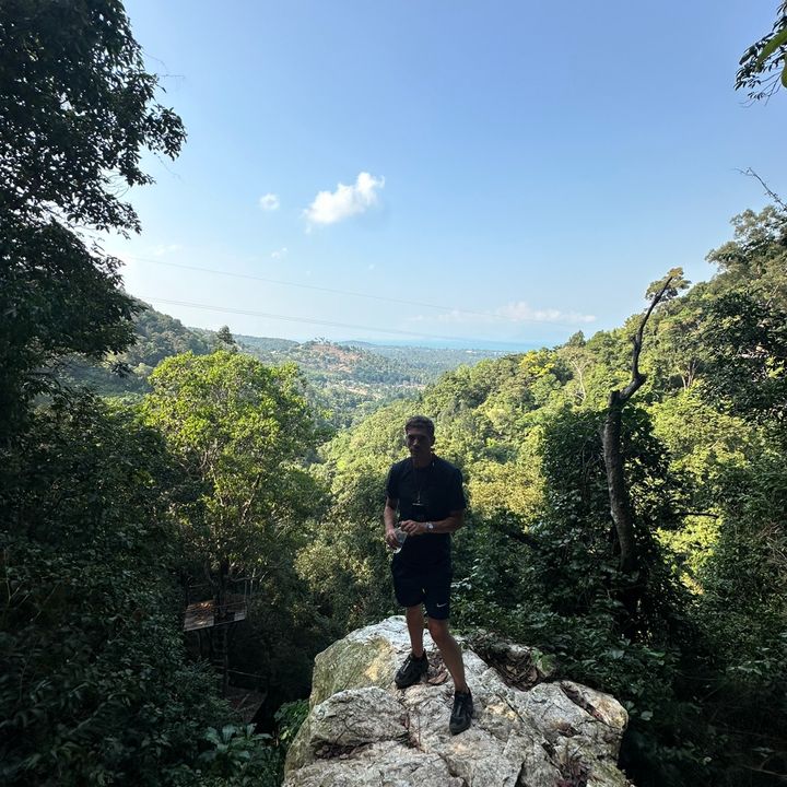 Profile Picture of Thomas Robert’s (@thomastitt) on Tiktok