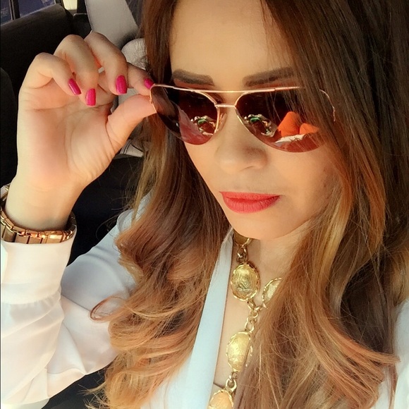 Profile Picture of Maria Cano (@cristycano) on Poshmark