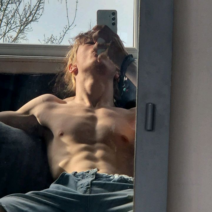 Profile Picture of Joe Birks (@joe_public_acc) on Tiktok