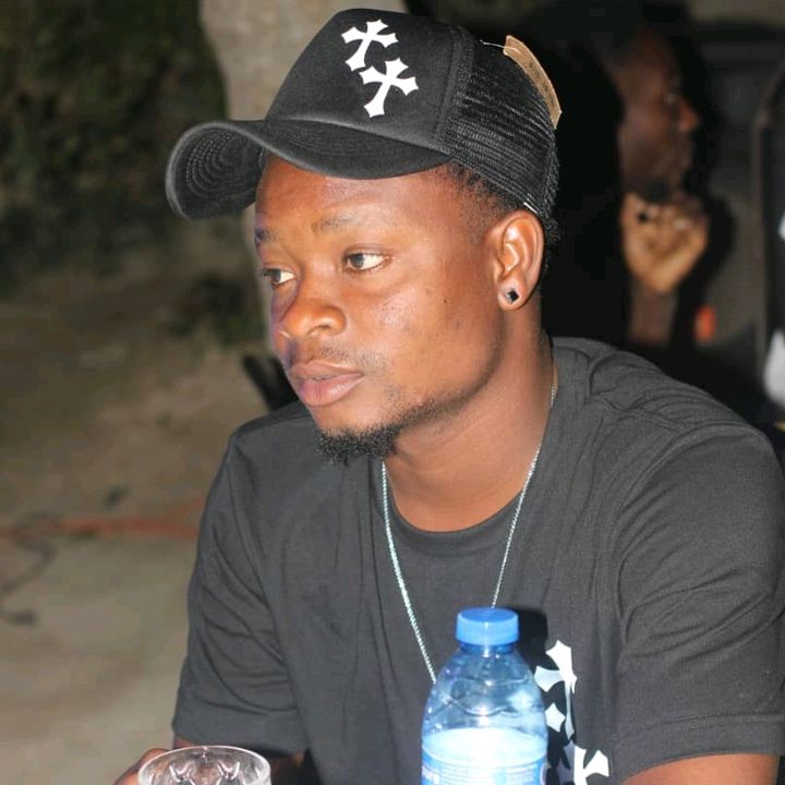 Profile Picture of Joseph (@fbastugrjoseph) on Tiktok