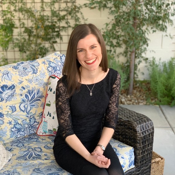 Profile Picture of Sarah Zentner (@skzentner) on Poshmark