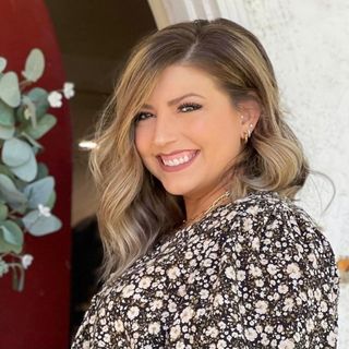 Profile Picture of Emily Parker - Ripon REALTOR (@emilyparker_realtor) on Instagram