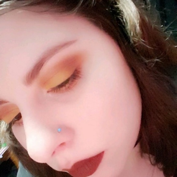 Profile Picture of Aimee Mcgrath (@aimeemcgrath17) on Poshmark