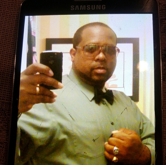 Profile Picture of Garland Corbitt (@gcorbitt43) on Poshmark