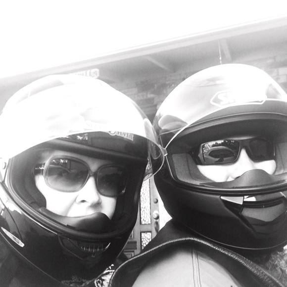 Profile Picture of Jennifer Duvall (@jenmas1900) on Poshmark