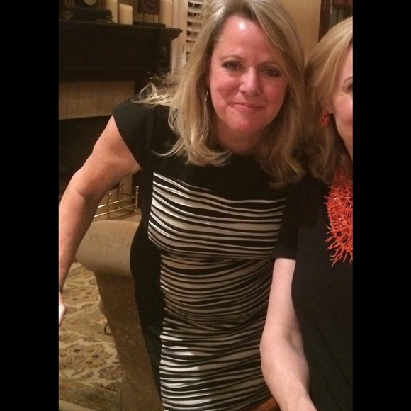 Profile Picture of Penny Mauterer (@penelopem212) on Poshmark