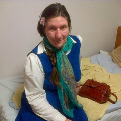 Profile Picture of julia Siddons (@JuliaSiddons) on Twitter