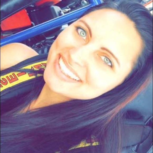 Profile Picture of Jennifer Miesel (@jlynnm82) on Poshmark