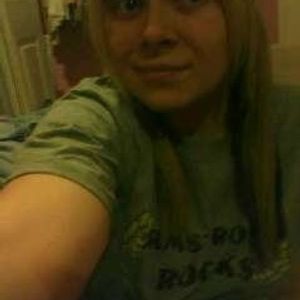 Profile Picture of Natalie Copson (@natnat1122) on Myspace