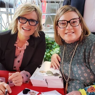 Profile Picture of Jennifer Rose Melo (@jenmelo75) on Twitter