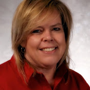 Profile Picture of Lisa Clayton (@lisamclayton) on Youtube