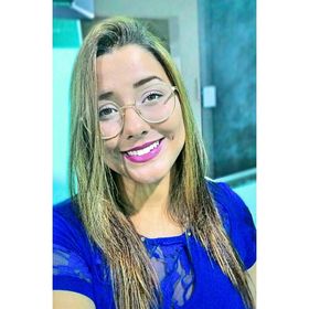 Profile Picture of Emilly Borba (@joshuamaylon) on Pinterest
