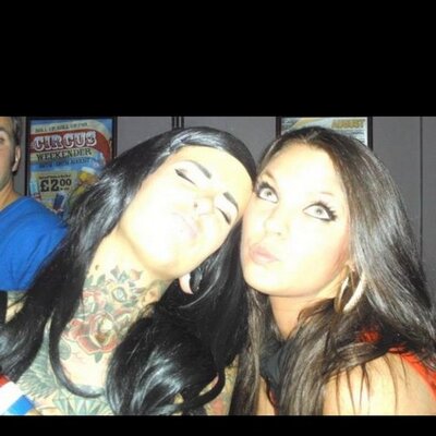 Profile Picture of Amy Lydia Pell (@AimzyDepp) on Twitter