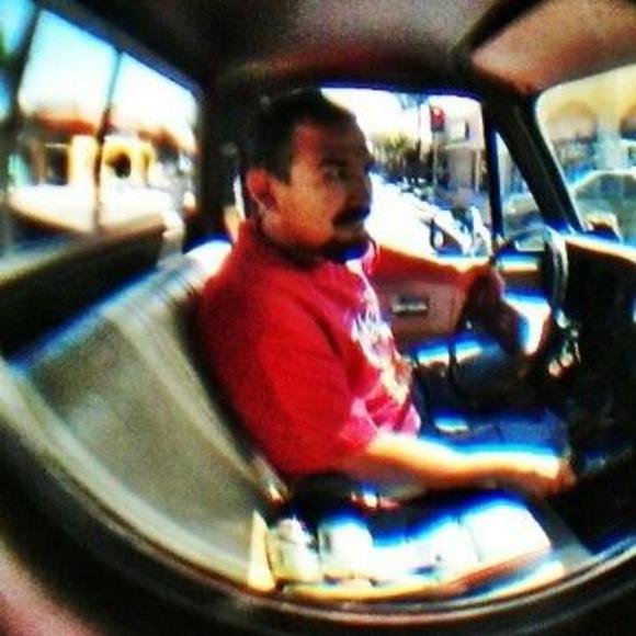 Profile Picture of Joe Caldera (@joecaldera) on Poshmark