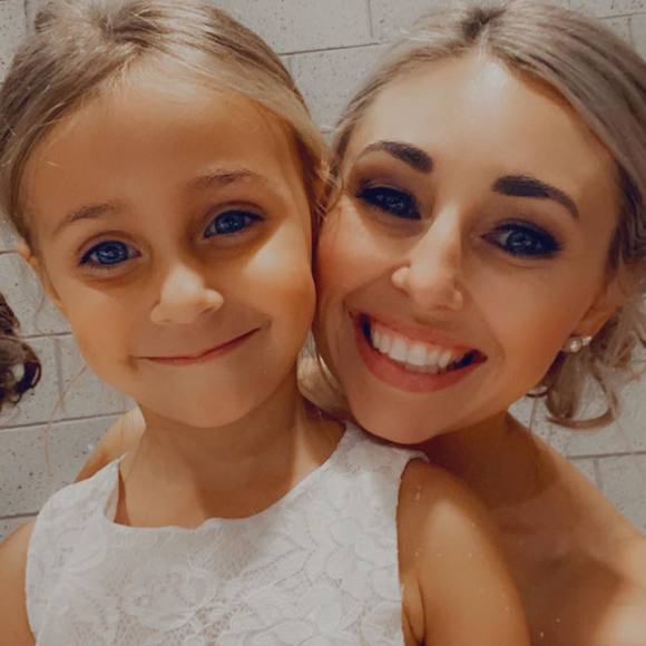 Profile Picture of Christa Marchand (@christanicole3) on Poshmark