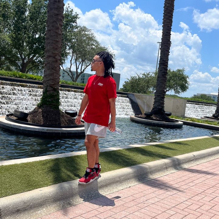 Profile Picture of 𝔼𝕣𝕚𝕔𝕜 ひ (@erickfelts) on Tiktok