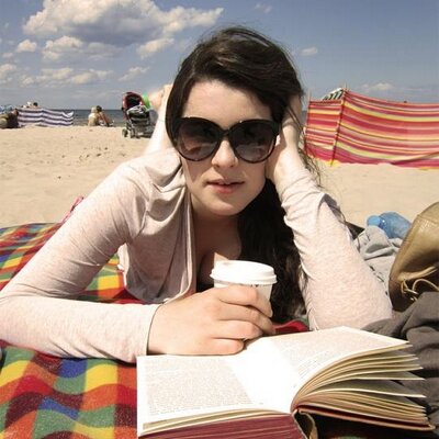 Profile Picture of Arlene Davis (@arlenedfantasti) on Twitter