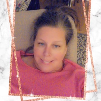 Profile Picture of Paula Walker (@pawwalk714) on Twitter