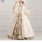 Profile Picture of Olivia Lenox (@lenox.olivia) on Instagram