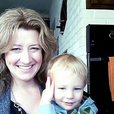 Profile Picture of Beth McDougall (@bethmcdougall) on Twitter