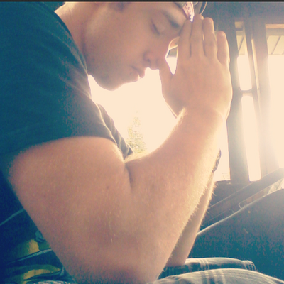 Profile Picture of ‧ Justin Haddad ‧ (@callmebendover) on Twitter