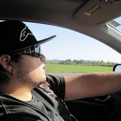 Profile Picture of Raymond Botello (@@Axelxbc) on Twitter