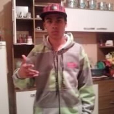 Profile Picture of Douglas  _/=\_ Crew (@douglassouza53) on Twitter