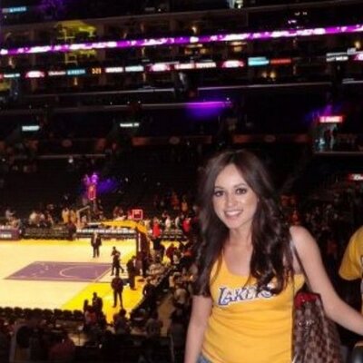 Profile Picture of Cindy Armijo (@cindyrella088) on Twitter