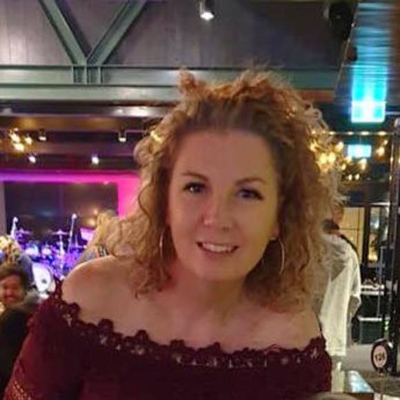 Profile Picture of Rachel Weekes (@rachweekes28) on Poshmark